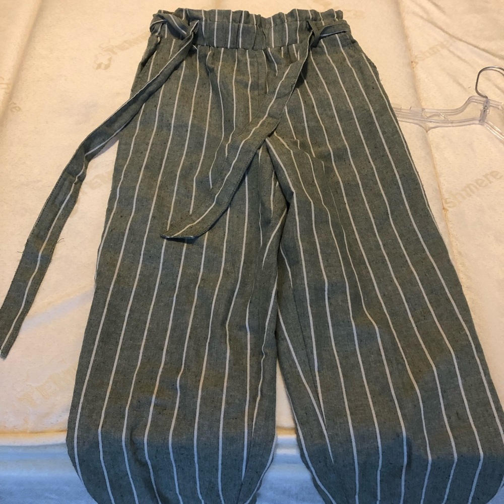 Green and white pants with drawstring